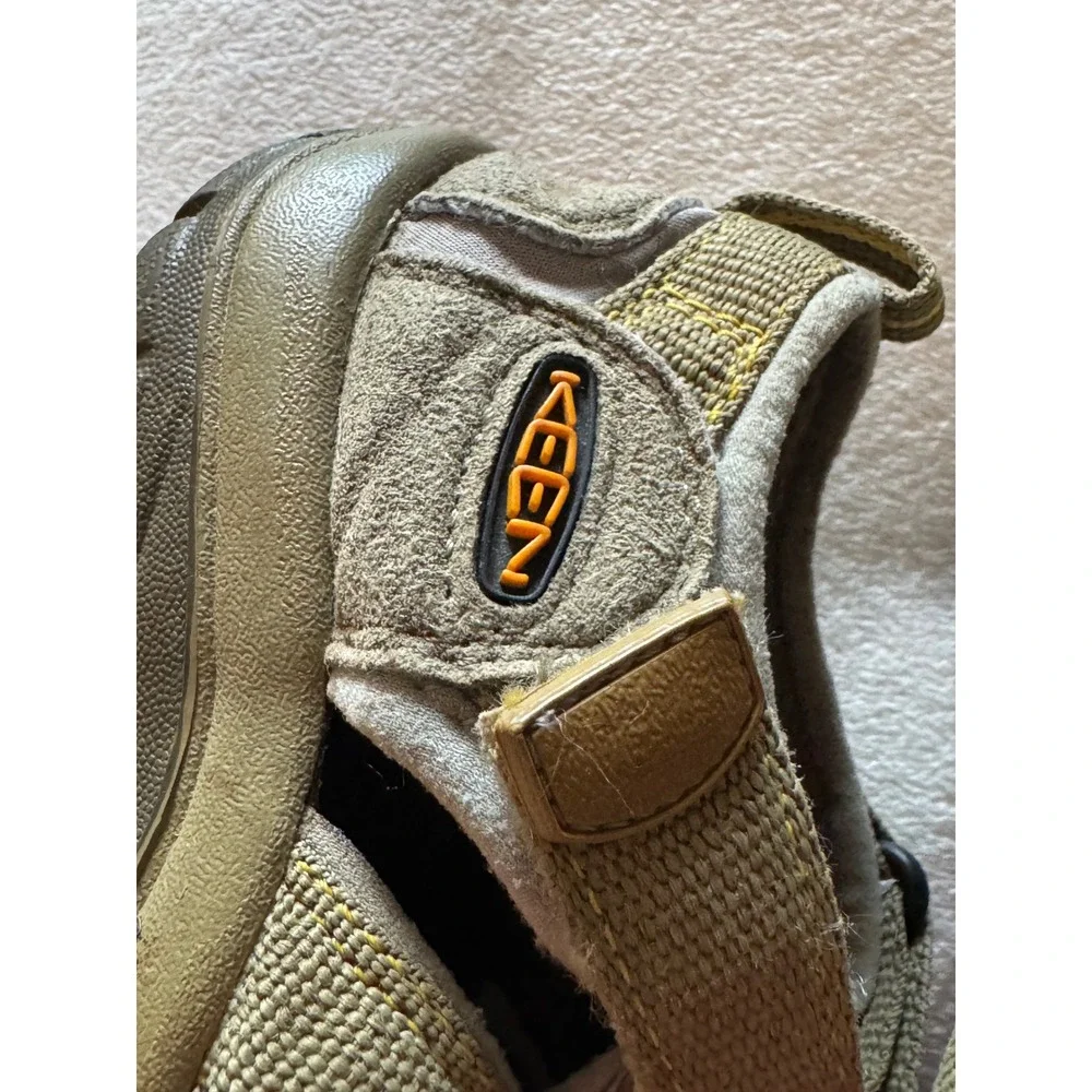 Keen Kids Newport H2 Waterproof Sandals Olive Tan Size 1 US 13 UK 32/33 EU